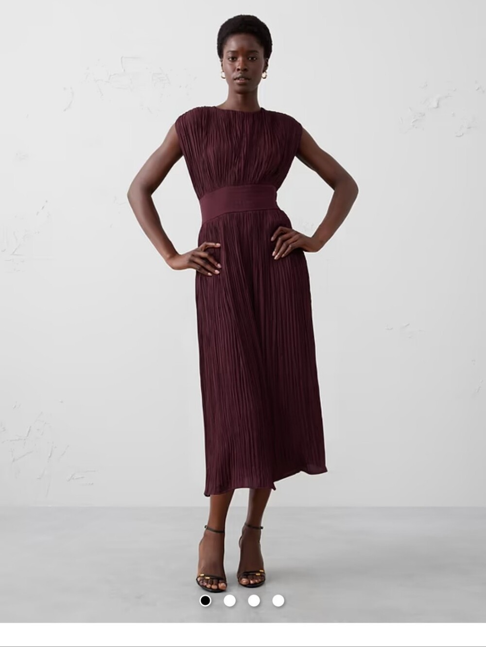 Banana Republic Elegant Sleeveless Pleated Midi Dress in Deep Plum - Picture 5 of 13